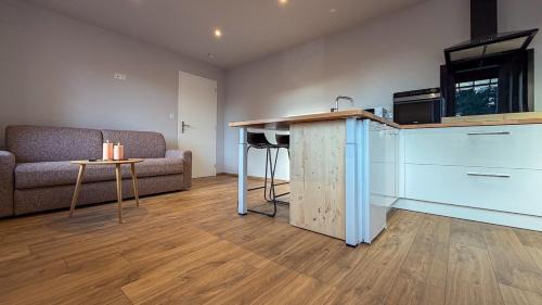 Uxegney Apartment | Cocon chaleureux proche Epinal Private parking