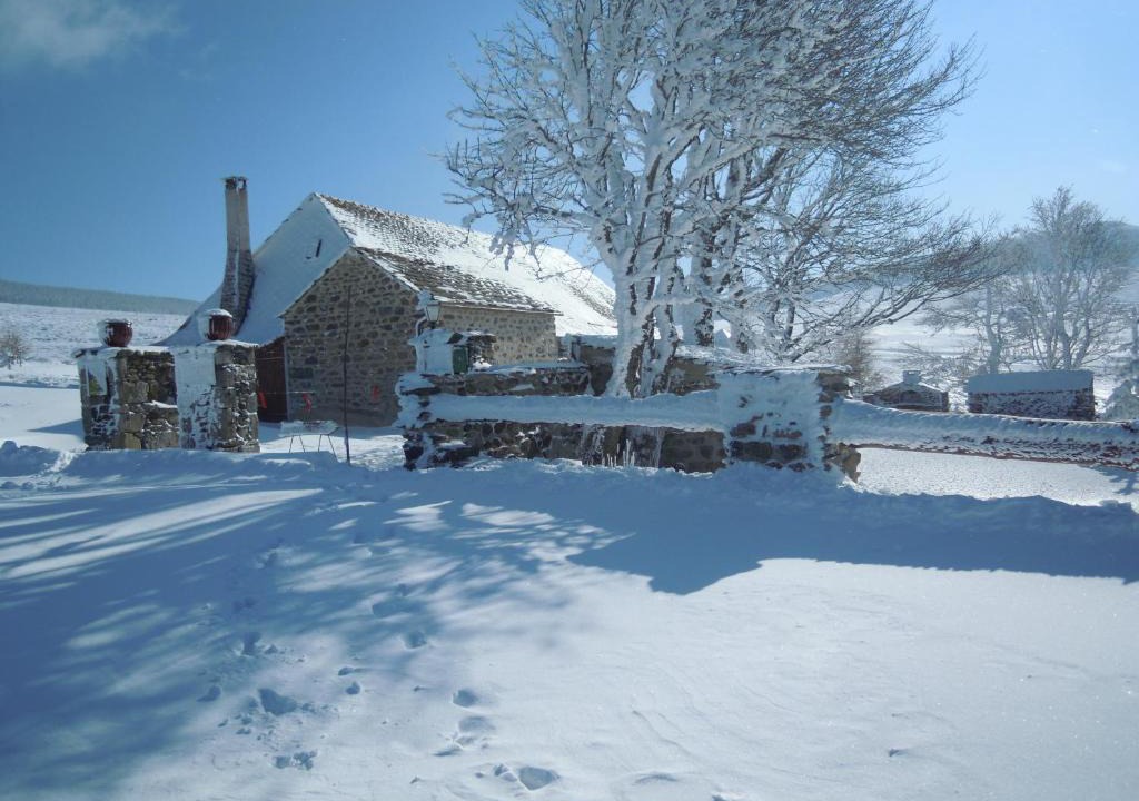Les Estables Bed & Breakfast | Le Francillon