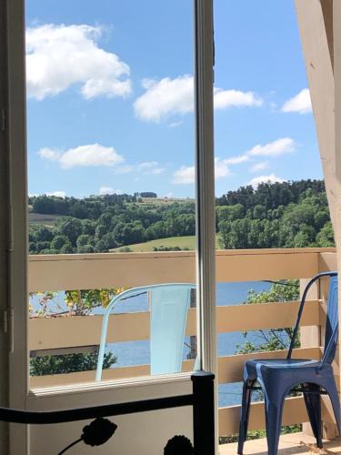 Aydat Hotel | MARIUS