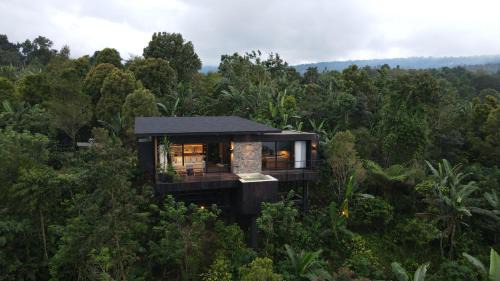 Sukasada House | The Bataran Cabin