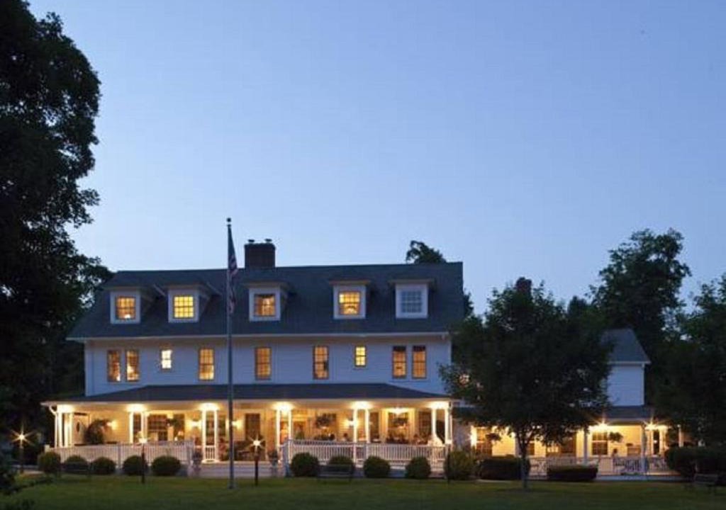 Salisbury Hotel | The White Hart