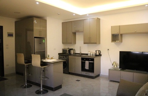 Amman Apartment | Amazing one Bedroom Apartment in Amman,elwebdah 8