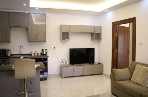 Amman Apartment | Amazing one Bedroom Apartment in Amman,elwebdah 8