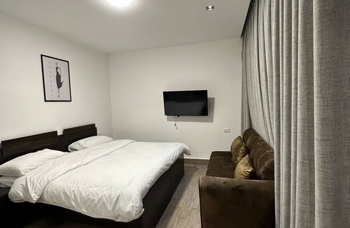 Amman Apartment | Central Apartment for Rent 24