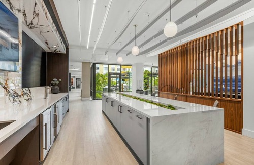 Everett Apartment | Curated Designer Retreat Pool Gym Dining