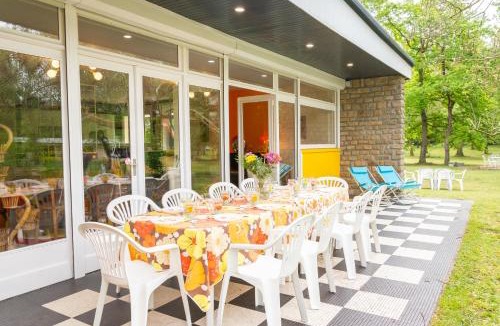 Cre-sur-Loir House | GITE Du MISFON "VINTAGE 70'