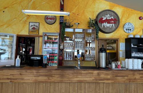 Hella Hostel | Kanslarinn Hostel