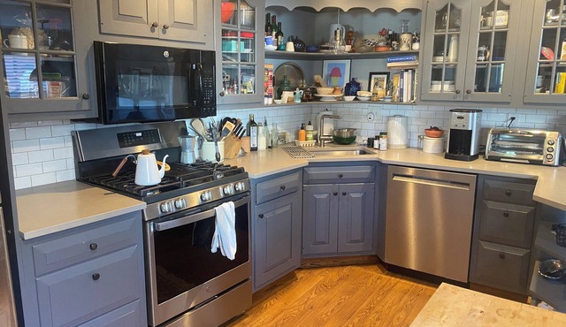 Charming home in the heart of the Stockade