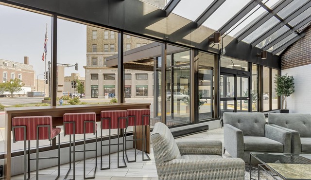 Executive Residency By Best Western Waterloo & Cedar Falls