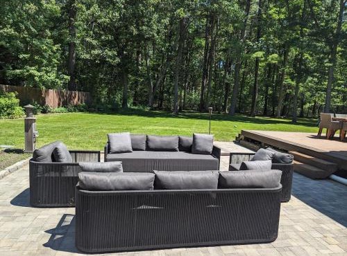 Private and Peaceful 4BD Home