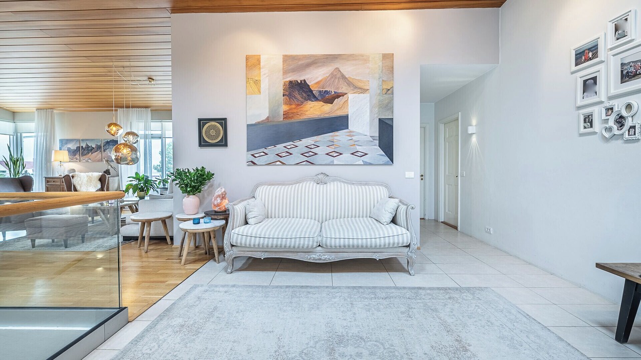 Photo of Livingroom in Haaleiti